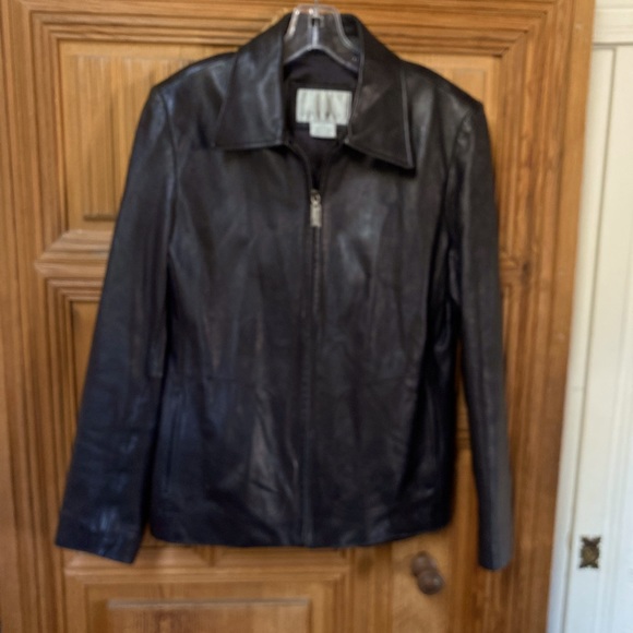 Nine West leather jacket. Black. In excellent condition.